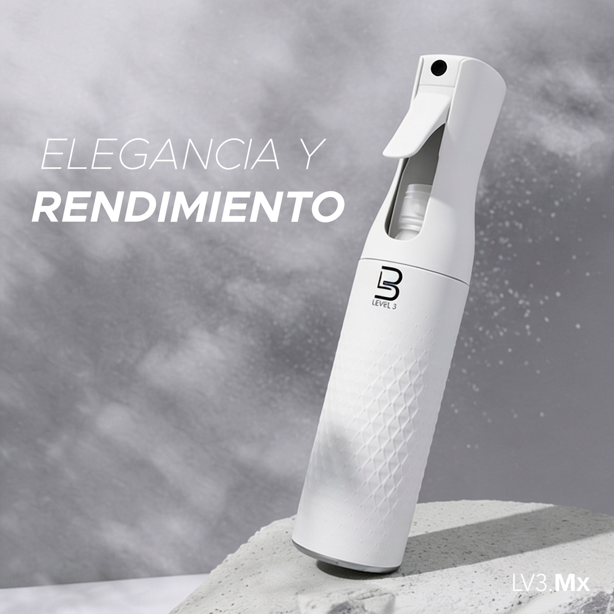 L3VEL3 BEVELED SPRAY BOTTLE WHITE