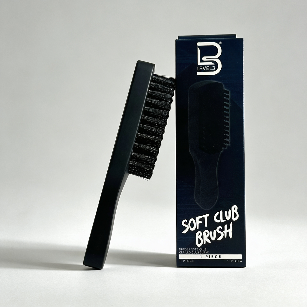 L3VEL3 CLUB BRUSH