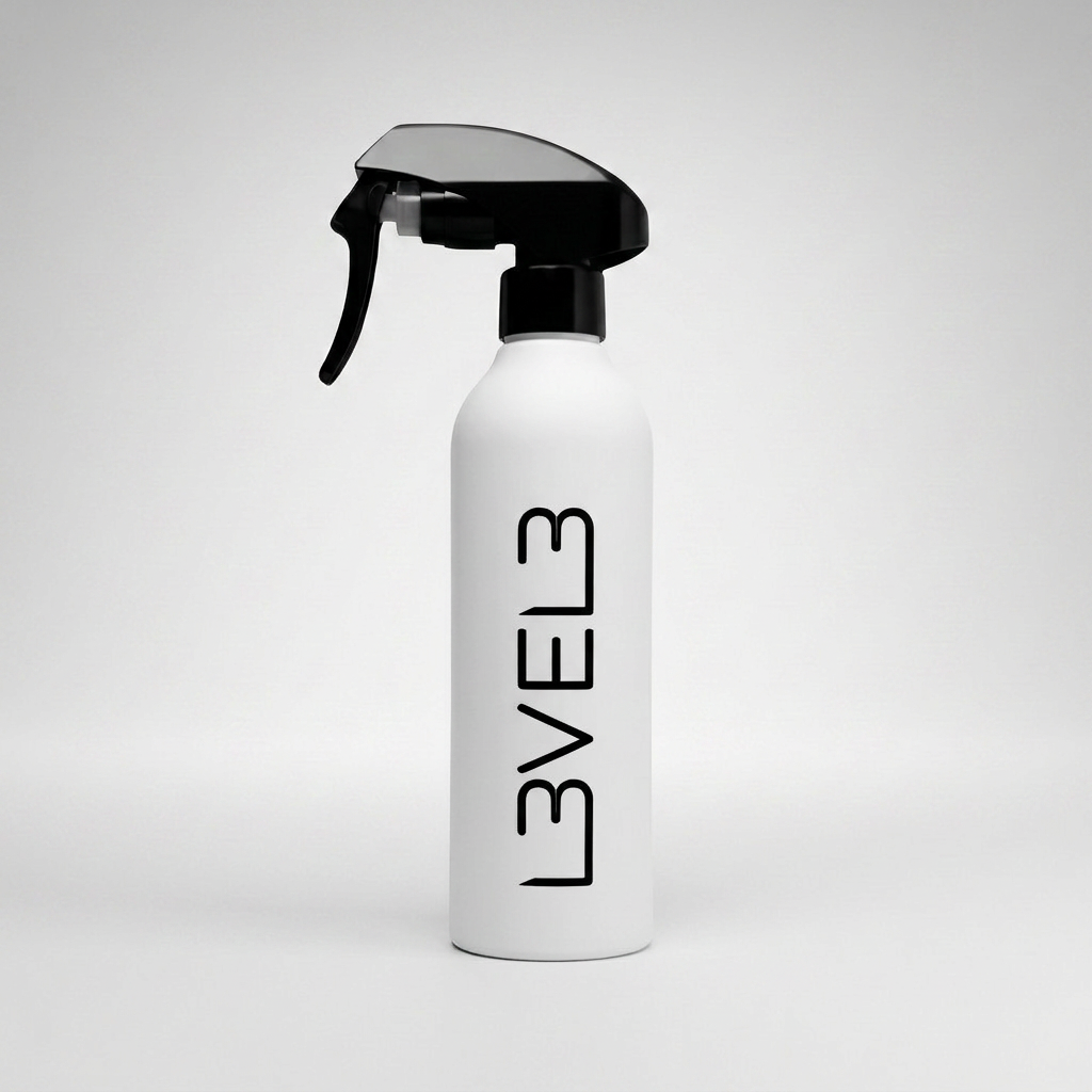 L3VEL3 RUBBERIZED WATER SPRAY BOTTLE WHITE