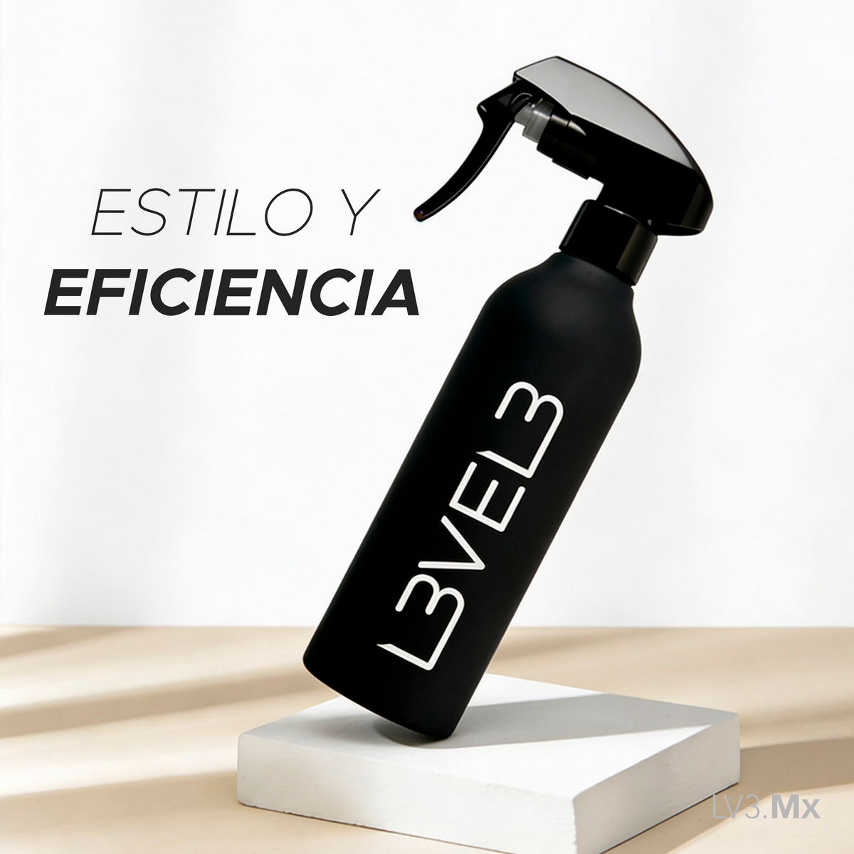 L3VEL3 RUBBERIZED WATER SPRAY BOTTLE BLACK