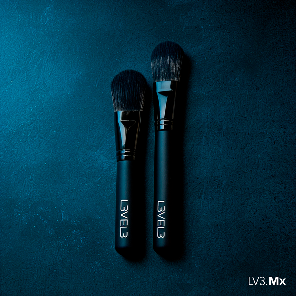 L3VEL3 2PC FACE MASK BRUSH SET