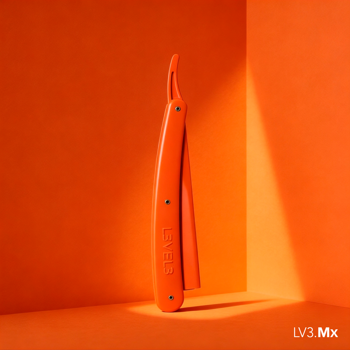 L3VEL3 ORANGE RAZOR