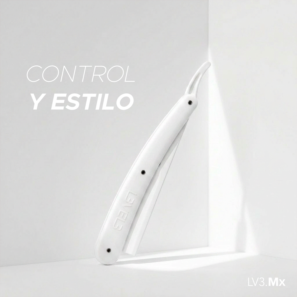 L3VEL3 WHITE RAZOR